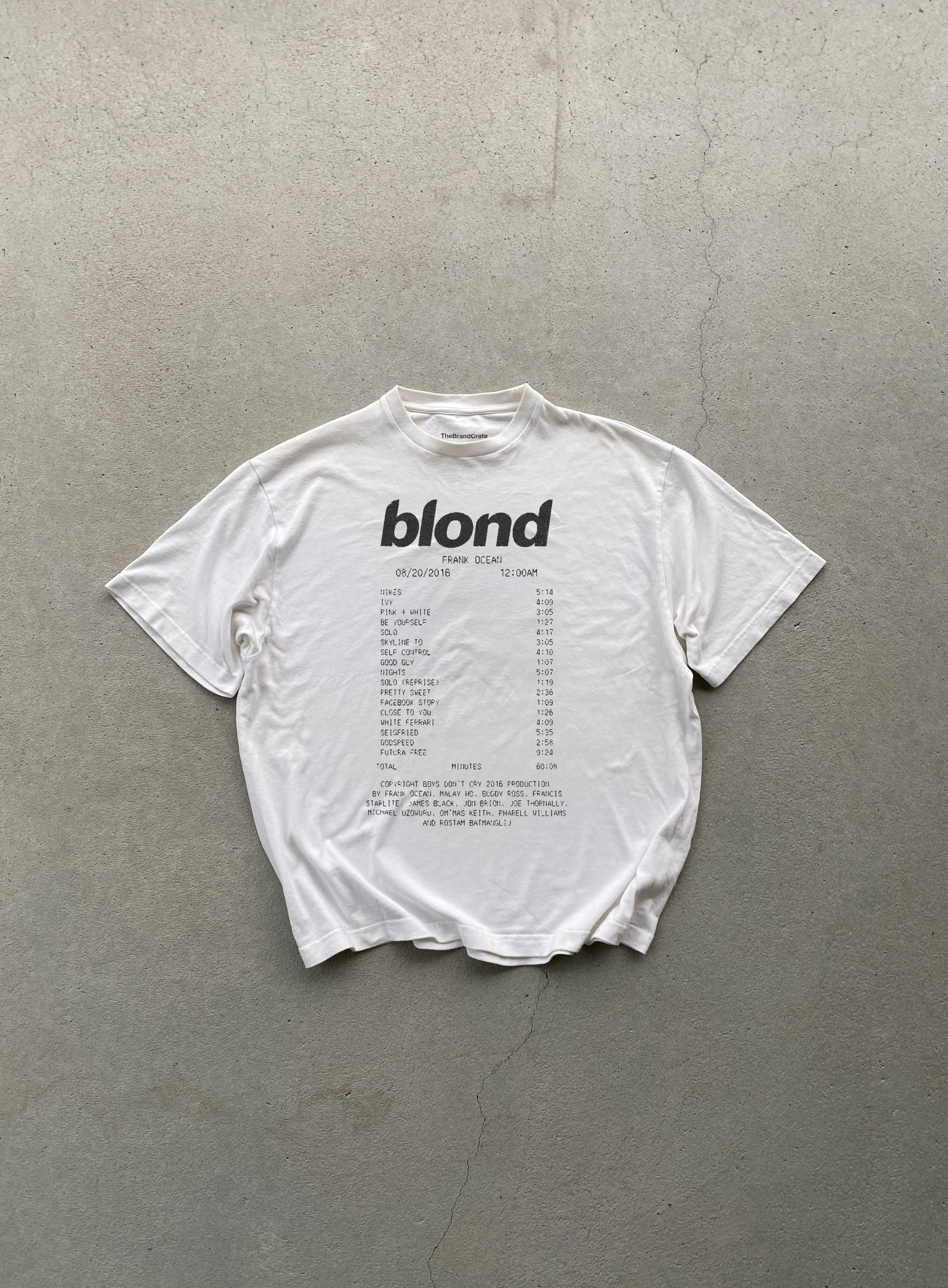 blond track tee