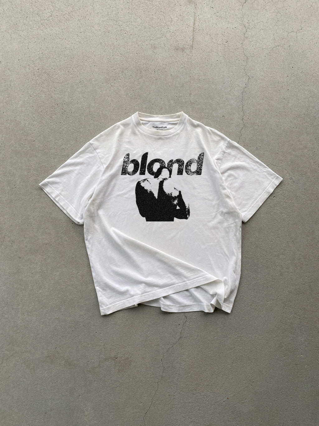 blond tee