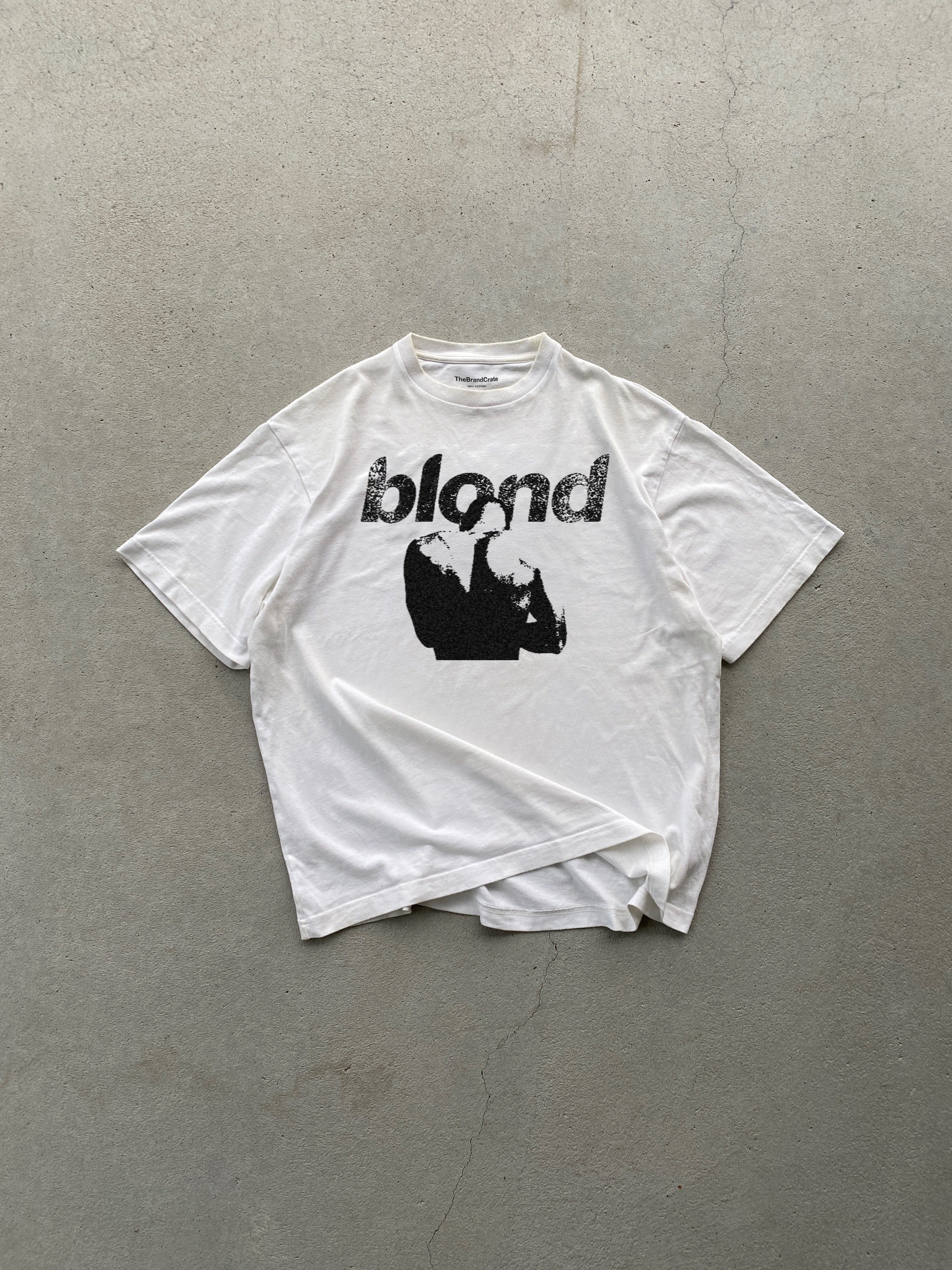 blond tee
